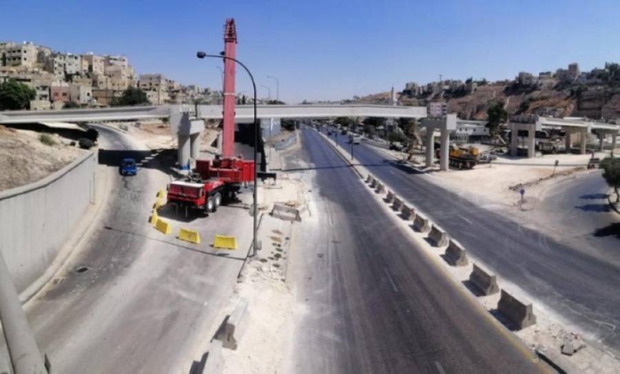 التحويلات المرورية في شارع الاستقلال ترهق المواطنين