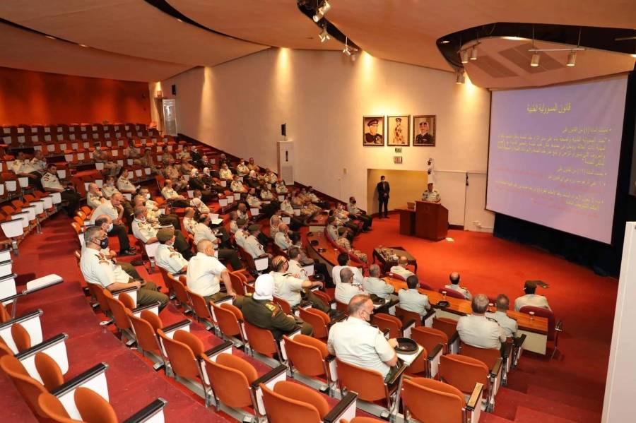 اجتماع للجنة تطوير اداء الخدمات الطبية الملكية….صور