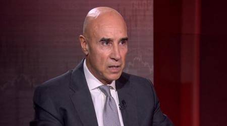 استقالة الوزير عمرو من الملكية