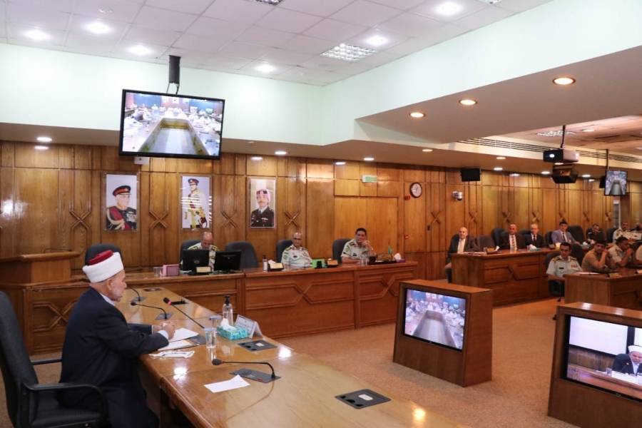 مفتي عام المملكة الأردنية الهاشمية يحاضر في كلية الدفاع الوطني