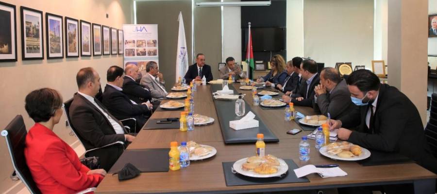 الفنادق الأردنية تستقبل وزير السياحة والاثار...صور