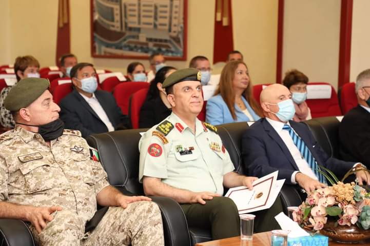 مدير عام الخدمات الطبية الملكية يستقبل مدير الخدمات الطبية الهنغارية