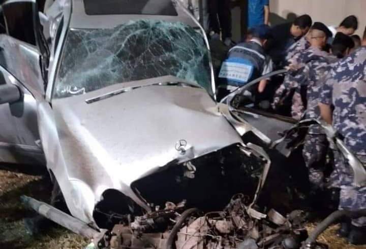 وفاة سيده وإصابة (4) آخرين إثر حادث تصادم في محافظة الكرك_ صورة