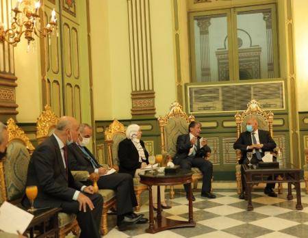 الأردن ومصر يتفقان على دعم وتسهيل حركة التجارة والترانزيت