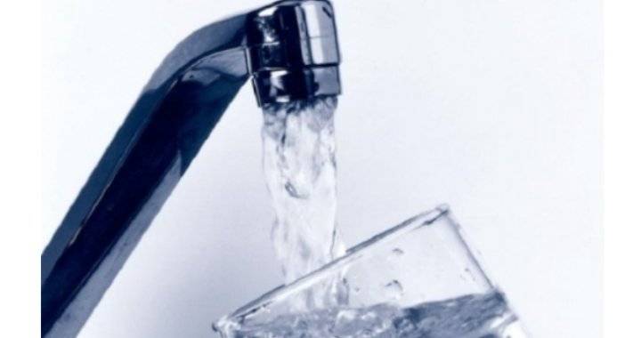 خلل يخفض كمية ضخ المياه لمناطق في عمان