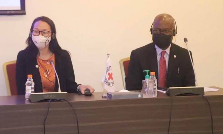 الصليب الأحمر ينظم دورة لـ 14 صحفيا حول التقارير الانسانية