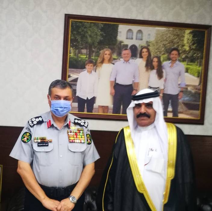 مدير الدفاع المدني يلتقي الناشط المجتمعي والشاعر العدوان