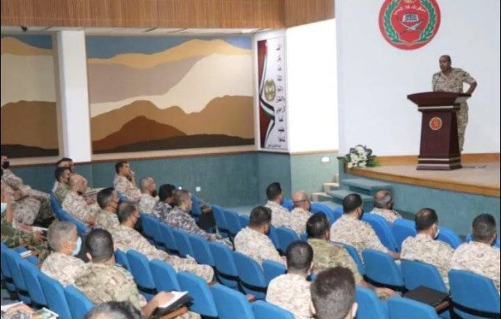 “التوجيه المعنوي” تعقد ورشة عمل إعلامية