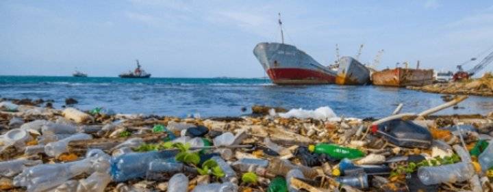 العقبة: 70 طناً من النفايات البحرية