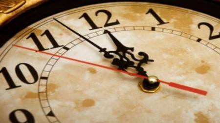 بدء العمل بالتوقيت الشتوي ليلة الجمعة