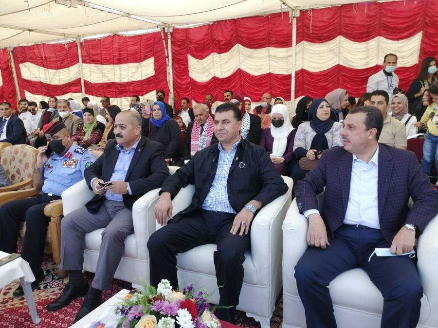 عاجل... وزير الزراعة يفتتح مهرجان الرمان والمنتجات الريفية لمحافظة اربد .. صور