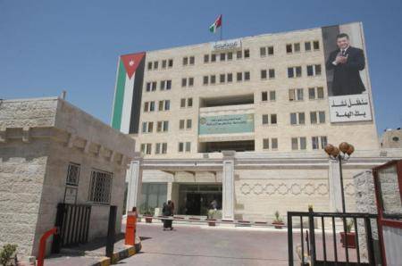 ديوان الخدمة المدنية يكرم متقاعديه بمرور 66 عاما على تأسيسه