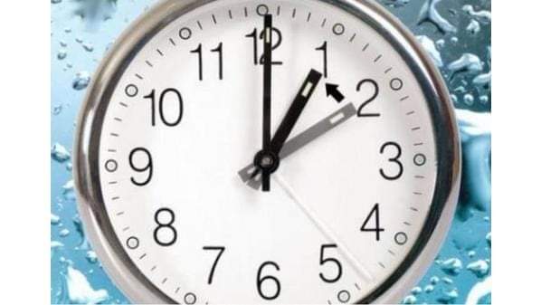 بدء العمل بالتوقيت الشتوي في المملكة بعد منتصف الليلة
