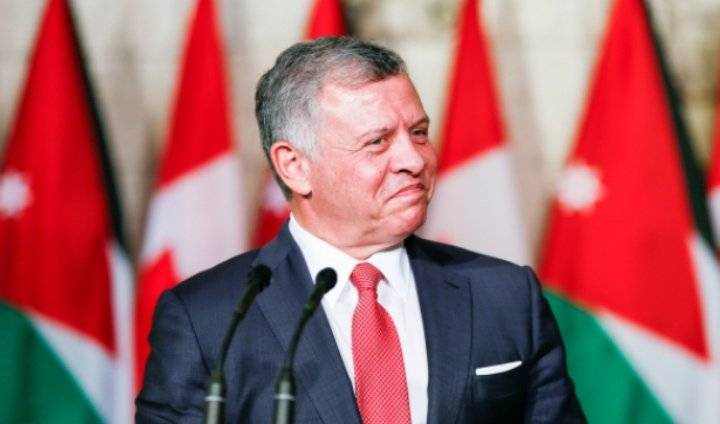 الملك يلتقي شخصيات برلمانية في لندن