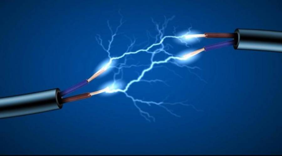 وفاة فتاة بصاعقة كهربائية في عمان