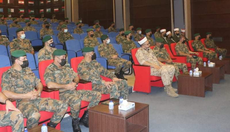 قيادة الحرس الملكي الخاص تحتفل بذكرى المولد النبوي الشريف