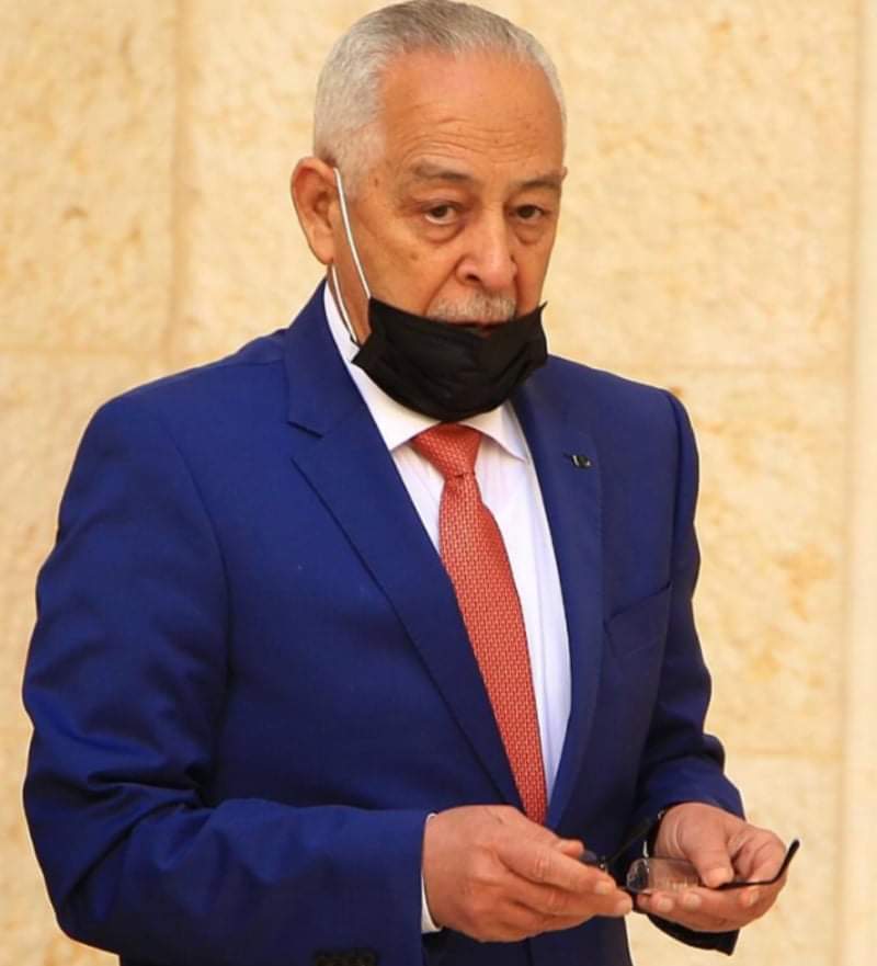 العيسوي ينقل تعازي الملك إلى عشيرة الخلايلة