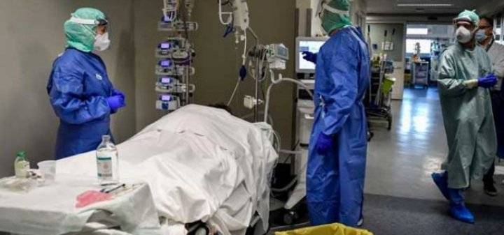 إيران تسجل 132 وفاة وأكثر من 8.6 آلاف إصابة جديدة بكورونا