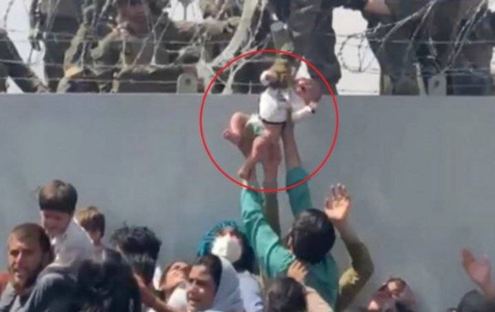 أشهر طفل أفغاني لا يزال مفقودًا.. تسلمه جندي أمريكي في مطار كابل