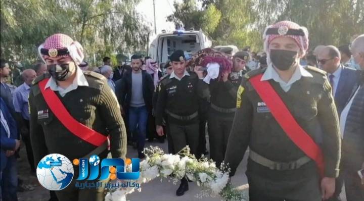 رفاق السلاح  يودعون  زميلهم  اللواء المهندس نايل محمد  الرقاد و يعربون عن حزنهم خلال حديثهم لنيروز....فيديو