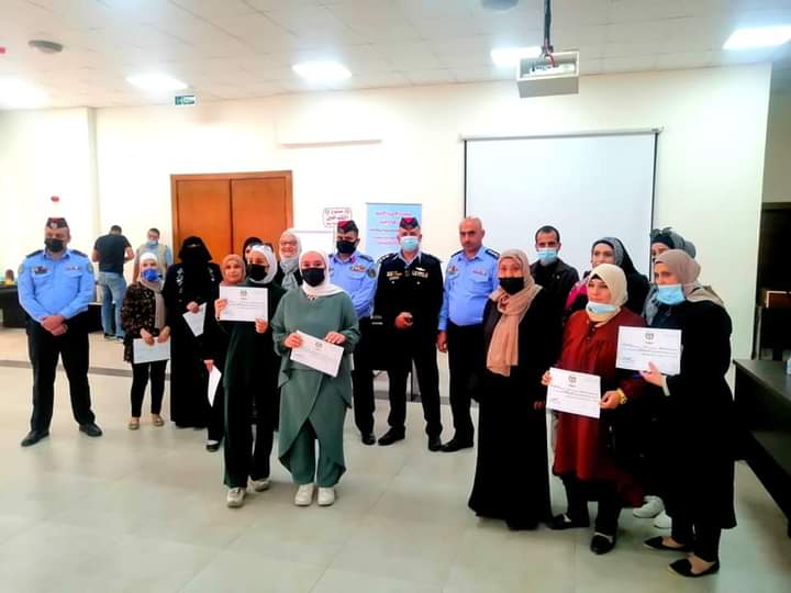 اختتام دورة الأسرة الآمنه في جمعية الاقصى الخيرية  مادبا