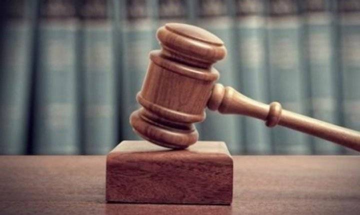 جنايات الفساد تقرِّر سجن 5 موظفين حكوميين وتستعيد مليون دينار