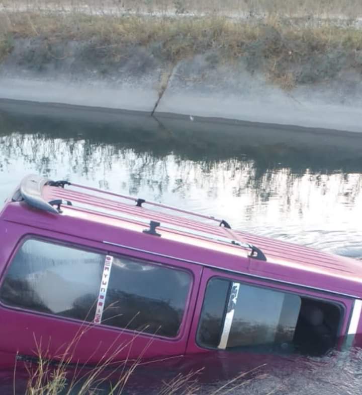 الشونه الشمالية : نجاة شخصان بعد سقوط مركبتهما في قناة الملك عبدالله
