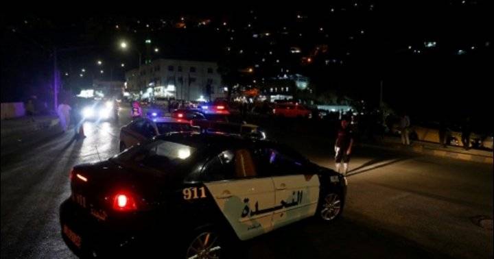 تحطيم محال تجارية اثر مشاجرة جماعية وسط مدينة اربد