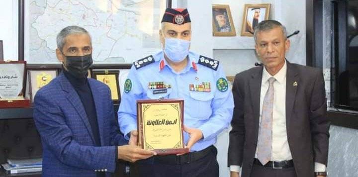 النجادا يكرم مدير شرطة محافظة المفرق