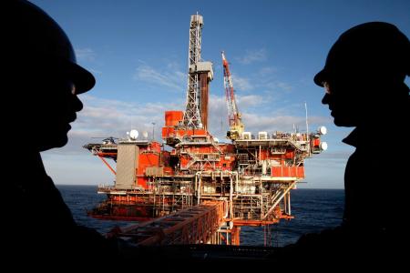 6 مليارات دولار للتنقيب عن النفط في الإمارات