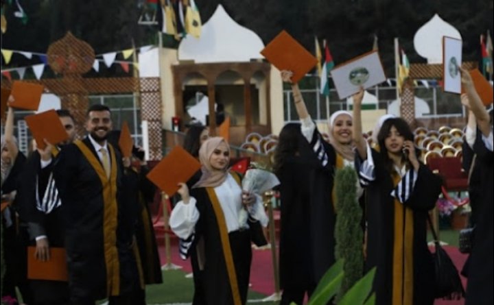 الأردنية تدرس تأجيل حفل التخرج أيام الجمعة والسبت والأحد بسبب الظروف الجوية