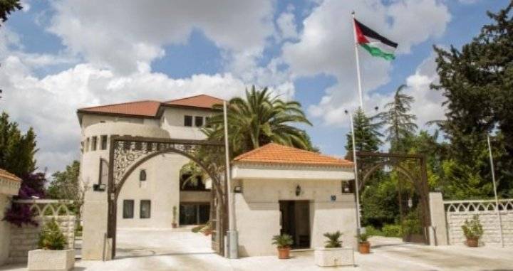 نص مشاريع قوانين تعديل الدستور والأحزاب والانتخاب