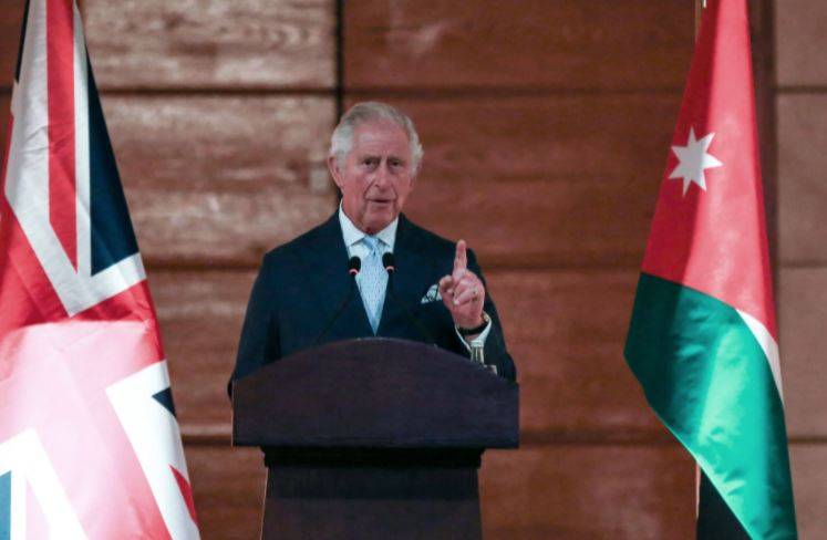 أمير ويلز يلقي أبياتا من قصيدة أردنية في ختام زيارة للمملكة