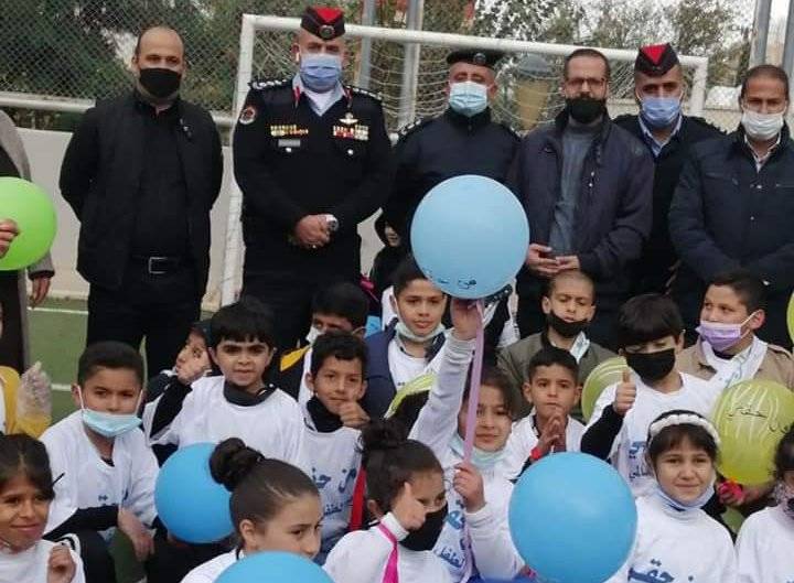 مسيرة  من حقي بمناسبة يوم الطفل العالمي