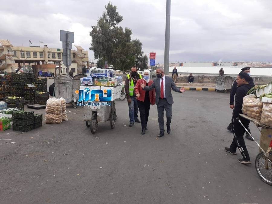 المهيرات تتفقد السوق المركزي للخضار والفواكه…صور