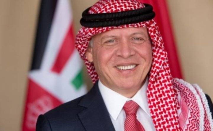 الملك يصل إلى البحرين