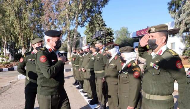 رئيس هيئة الاركان المشتركة يتفقد مديرية الخدمات الطبية الملكية …