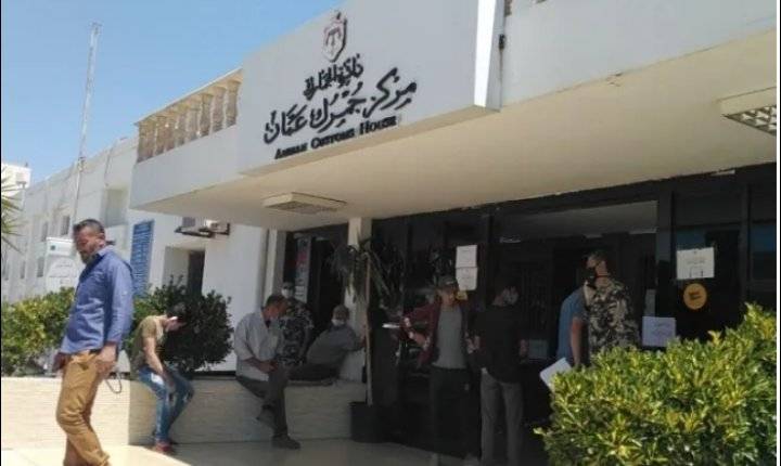 أسلحة ومواد خطرة بمستودعات جمرك عمان تهدد السلامة العامة