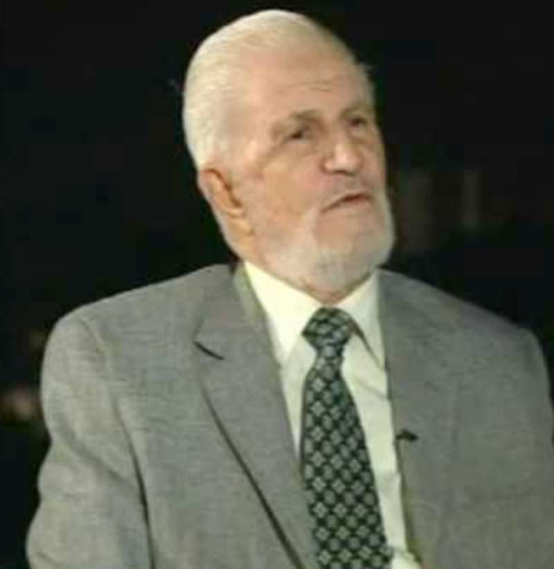 رئيس الوزراء ينعى وزير الأوقاف والأشغال الأسبق المهندس رائف نجم