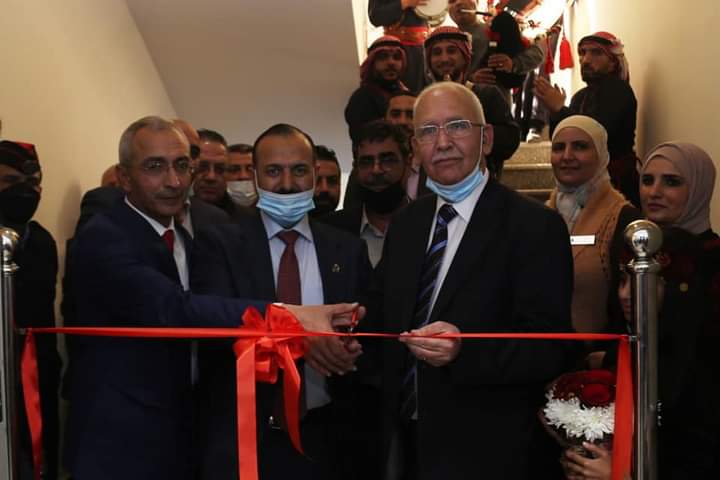 نقيب المهندسين يفتتح فرع النقابة في مادبا