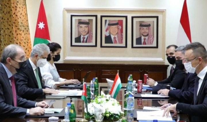 الصفدي يؤكد ضرورة احترام الوضع التاريخي في القدس