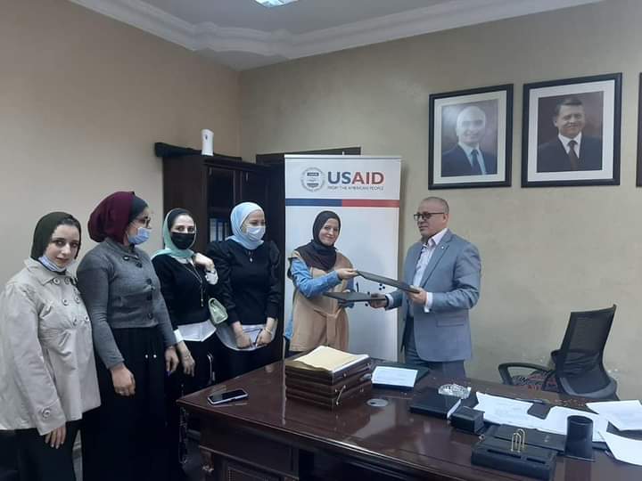 بلدية عجلون توقع مذكرة تفاهم مع الوحدة الشبابية  _صور