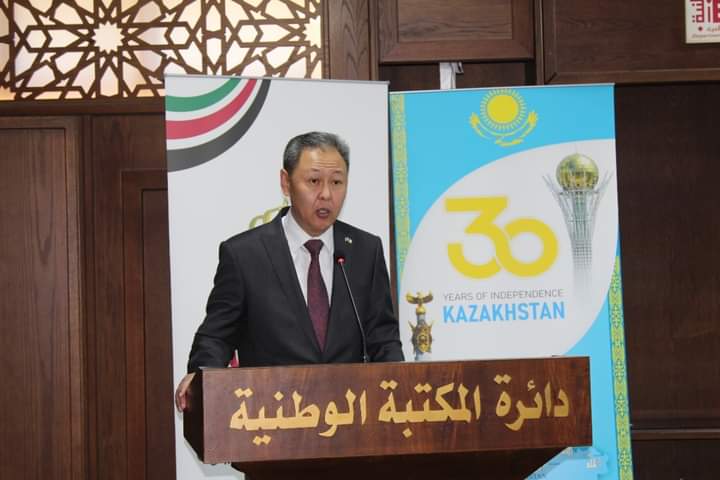 افتتاح معرض صور لسفارة كازاخستان في عمان في المكتبة الوطنية