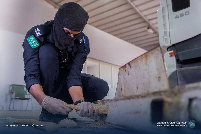 السعودية : إحباط 7 محاولات لتهريب أكثر من مليوني حبة كبتاغون عبر منفذ الحديثة ...صور