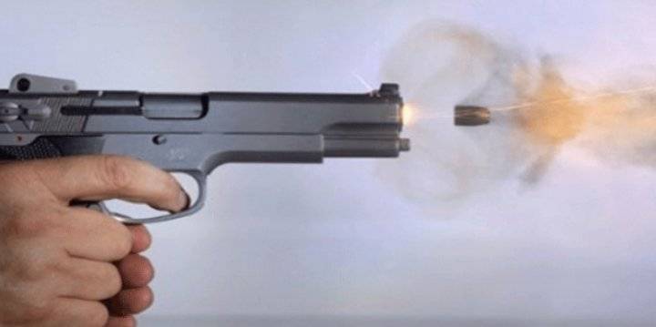 إربد.. رجل يفتح النار على قريبه بسبب خلاف مالي