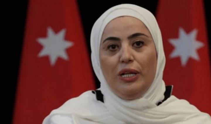 بني مصطفى تؤكد حرص الحكومة على محاربة العنف