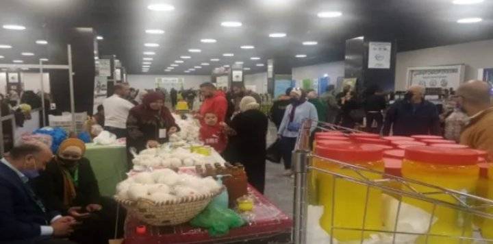 38 الف زائر لمهرجان الزيتون في أول يومين