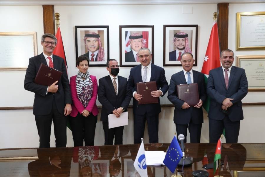 اتفاقية بقيمة 30 مليون يورو يستفيد منها حوالي مليون شخص... تفاصيل