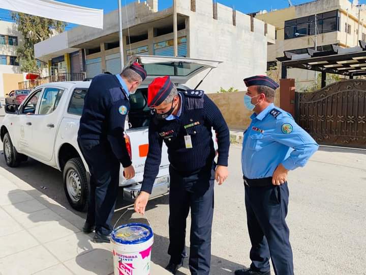 الأمن العام يستجيب لمنشادات اهل مادبا