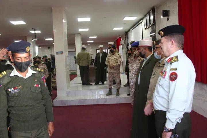 وداع بعثة العمرة العسكرية 16